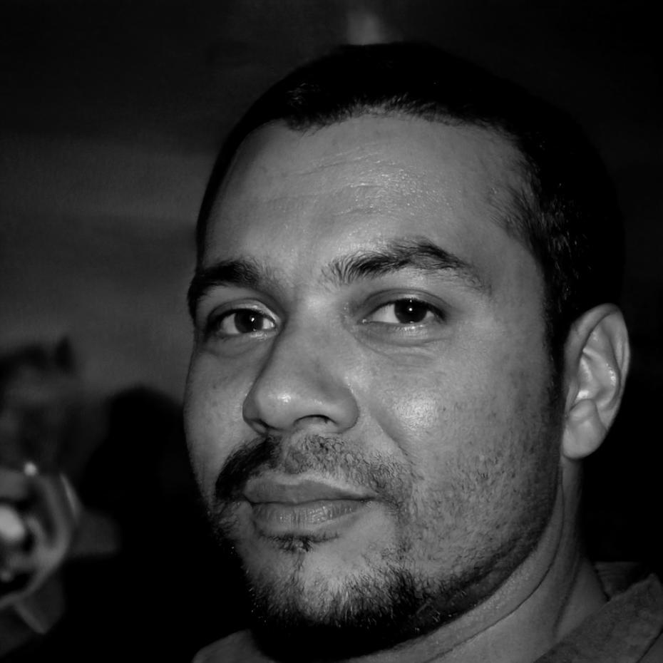 Retrato profesional de Donat Llull, cofundador de tenqoraliva